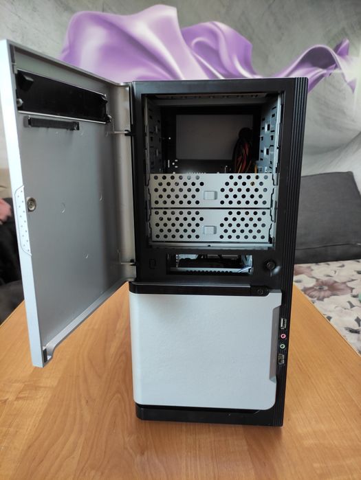 Компьютер AMD FX-8320E 8Core/RAM32Gb/1050TI 4Gb/SSD120/HDD2Gb