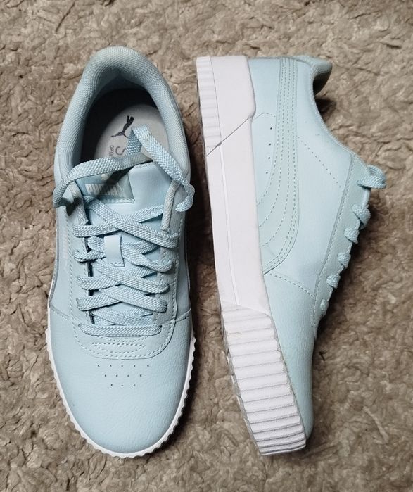 Buty sportowe damskie skórzane Puma rozmiar 40 stan idealny