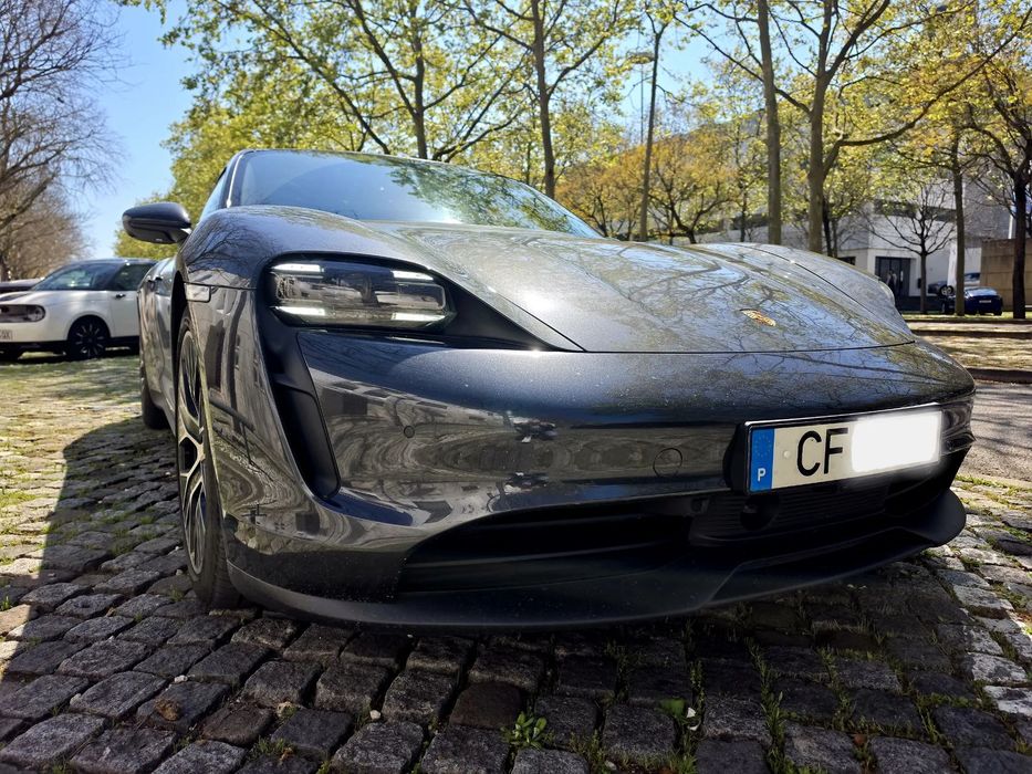 Porsche Taycan 4S foto 2