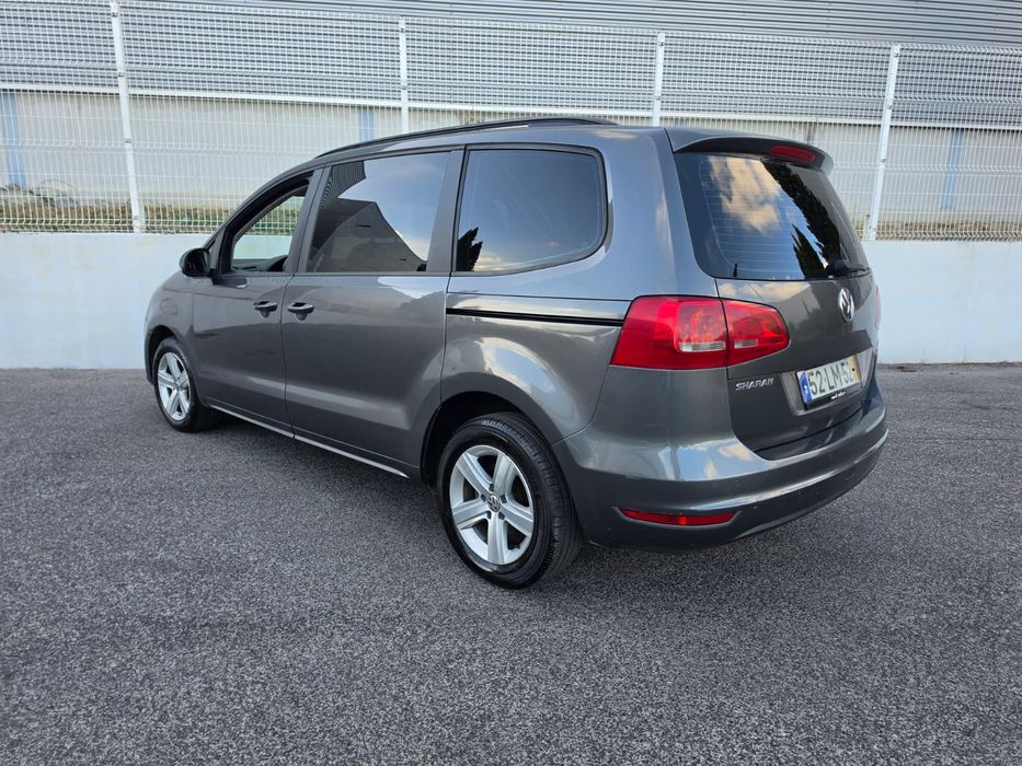 VW Sharan 2.0 TDI 7 Lugares — photo 4