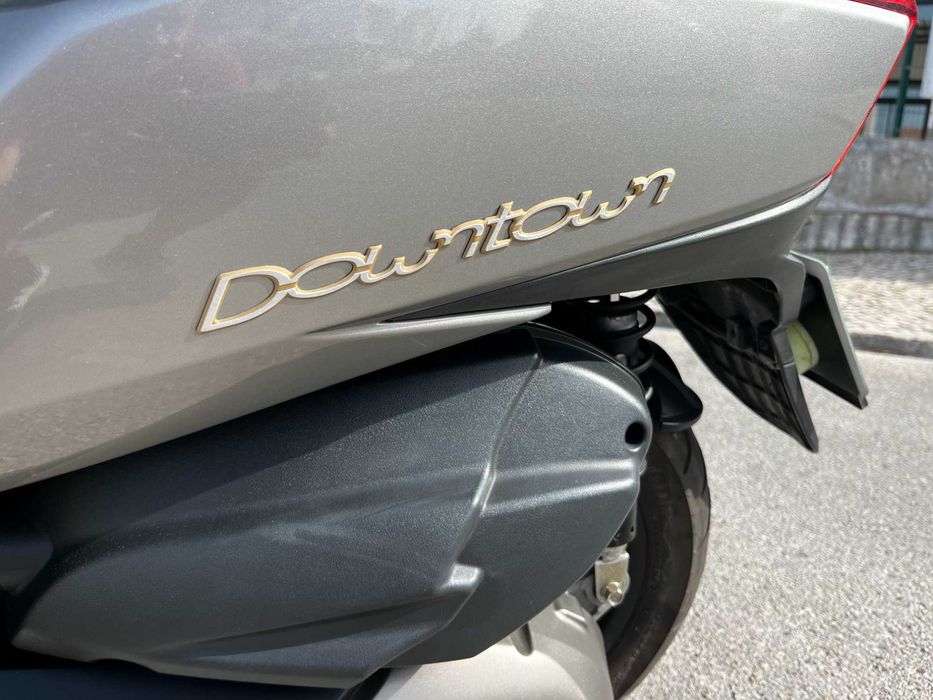 Kymco Downtown 300i - Ano 2012 - Apenas 31.000km