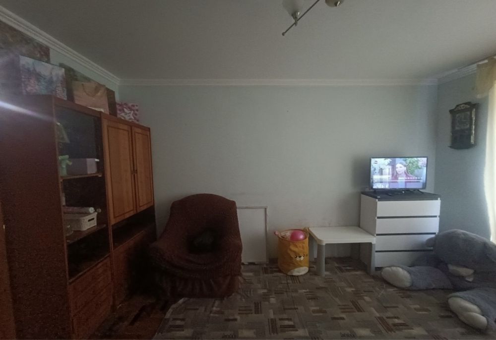 Продаж 4-х кімнатноі к  в Росвигові