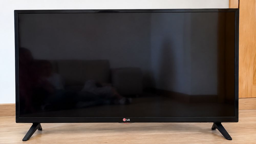 Smart TV LG 43" estado novo