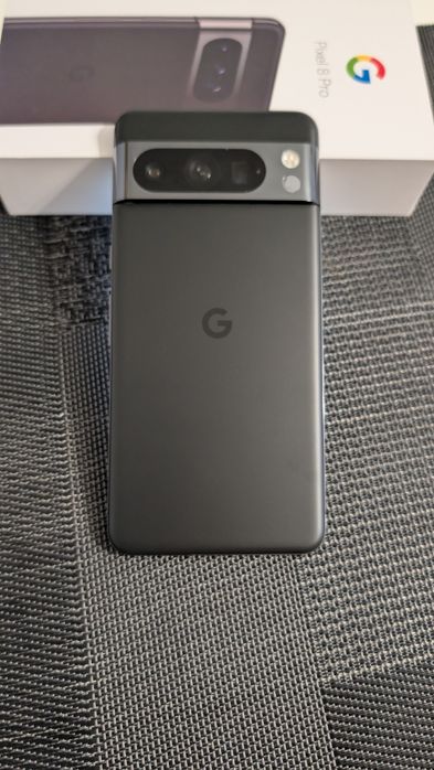 Pixel 8 pro neverlook в ідеальному стані.