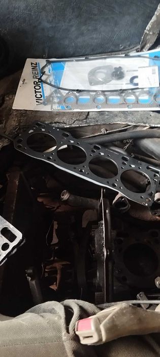 Продам Мазду е2200