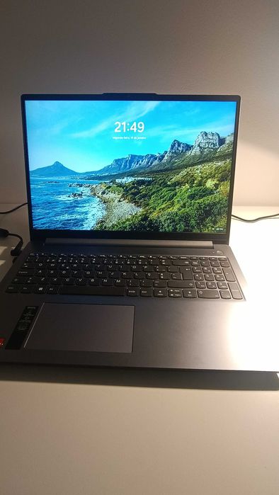 Lenovo IdeaPad Slim 3 16” Ryzen 7 | 16GB RAM | 1TB SSD | Como Novo