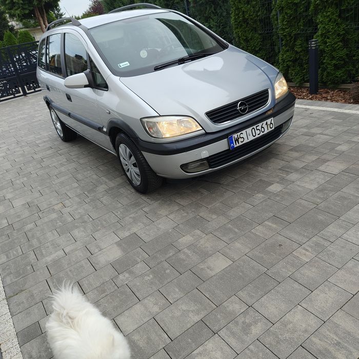 Opel Zafira 1.8lpg 7 osobowa