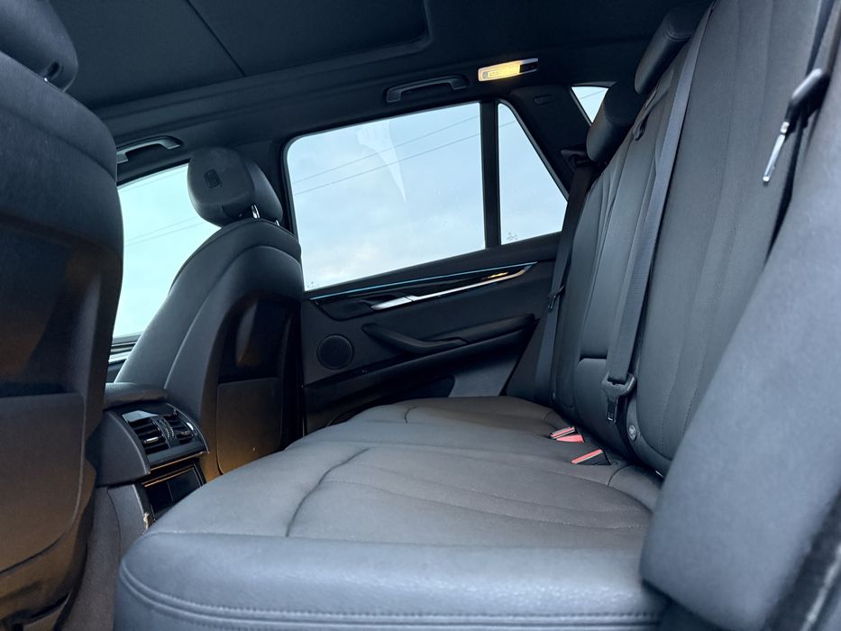 BMW X5 Xdrive в отличном состоянии