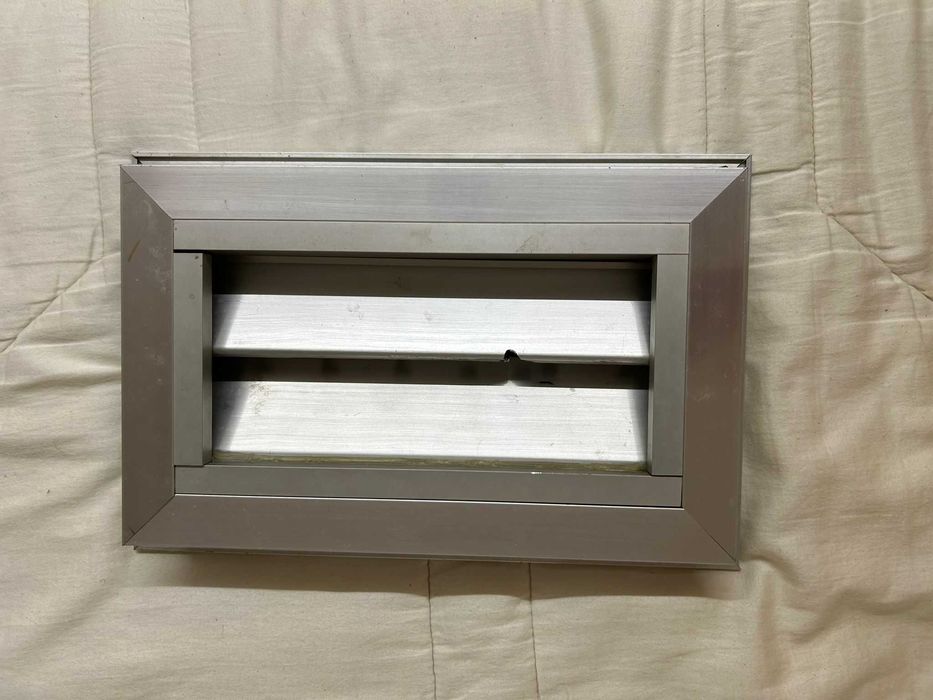 Grelha Metálica de Ventilação