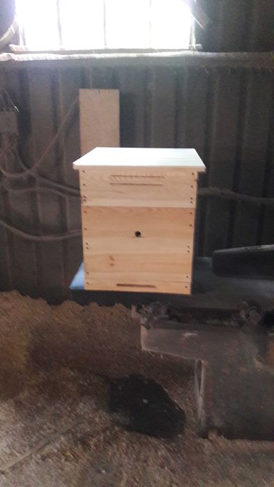 продам улья для пчел.