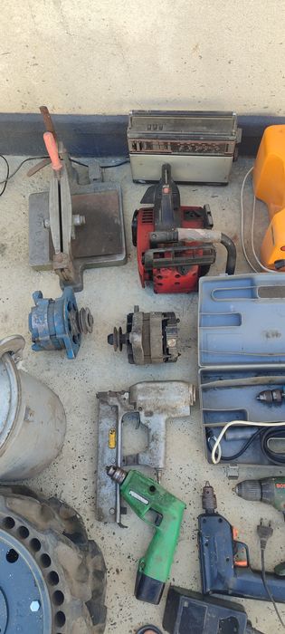 Продам все що на фото.