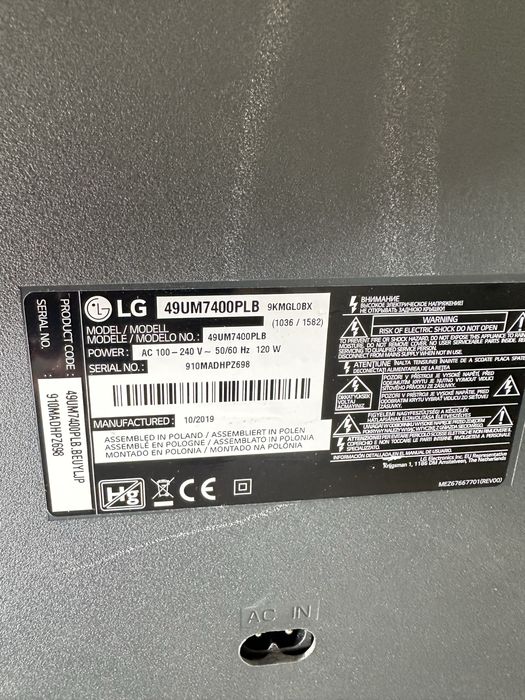Telewizor 4K Smart TV LG 49" (49UM7400) – Stan IDEALNY, folia na ekranie!