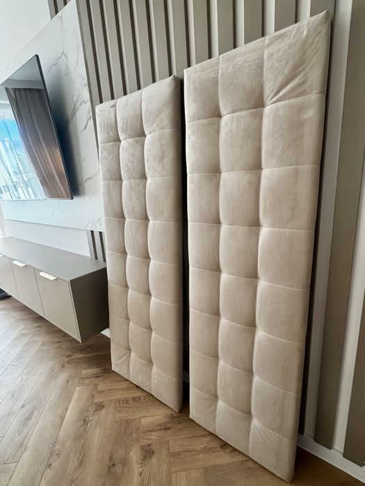Panel tapicerowany/ pikowany/ odcień beżu/ elegancki