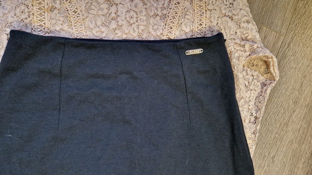Продам юбка Guess Італія