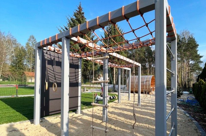 WYPRZEDAŻ 2025 – MAŁPI GAJ / PLAC ZABAW

Szukasz solidnego i atrakcyjn