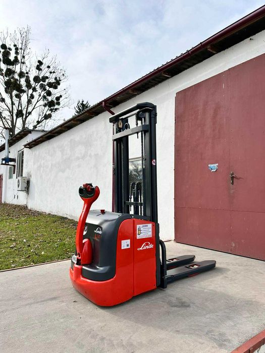 Штабелер електричний Навантажувач 1304* Linde L14LI 1,4т 424см