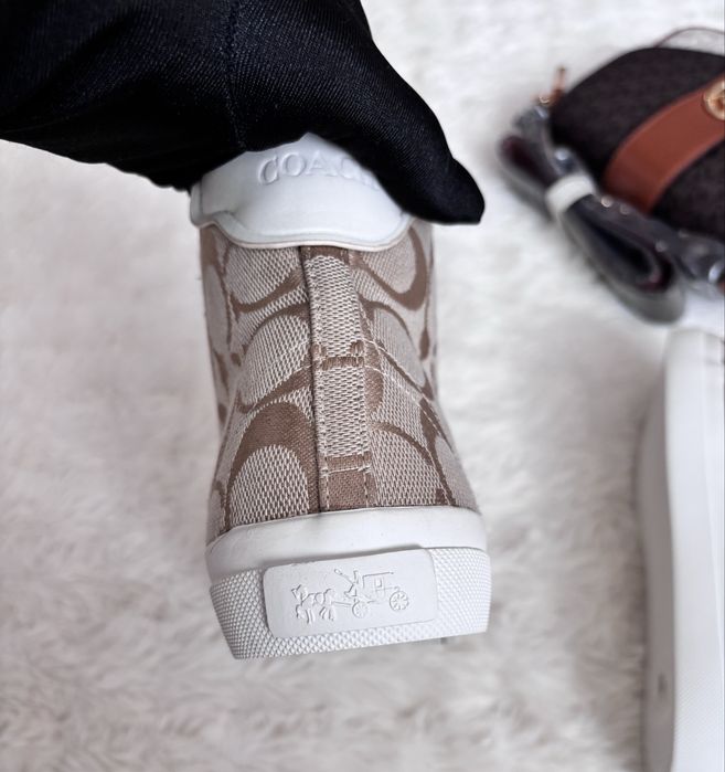 Кеди жіночі coach