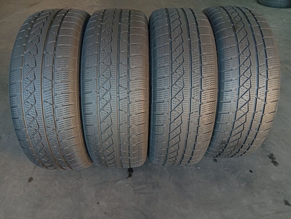 R18 225 55 Petlas Explero winter W671 зимові шини