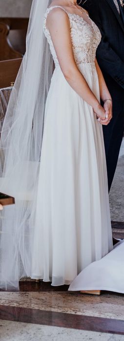 Suknia ślubna ivory