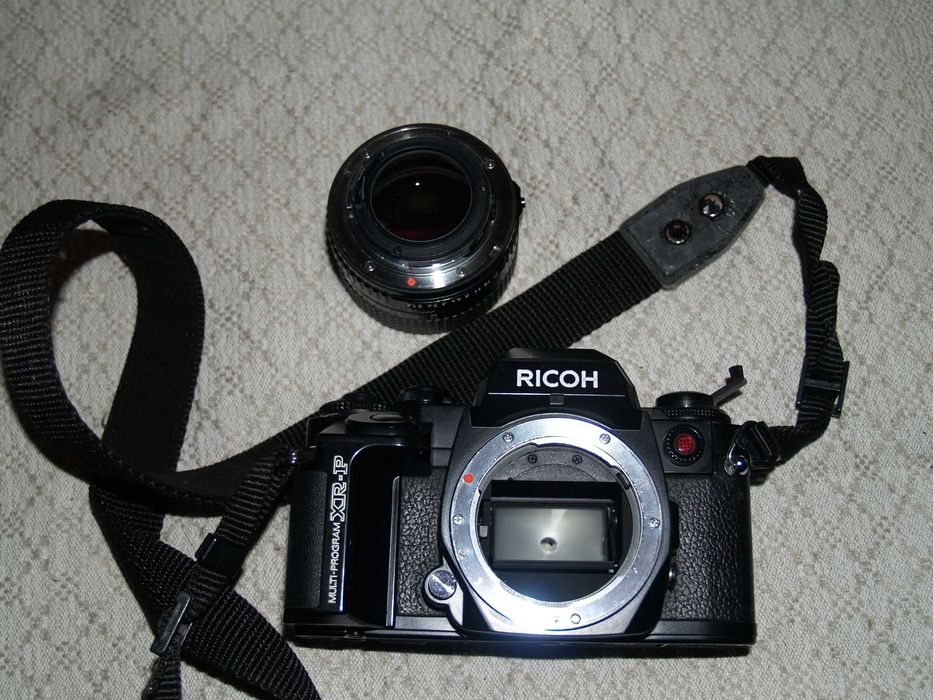 RICOH  XR-P Multiprogram + Objectivas + Flash