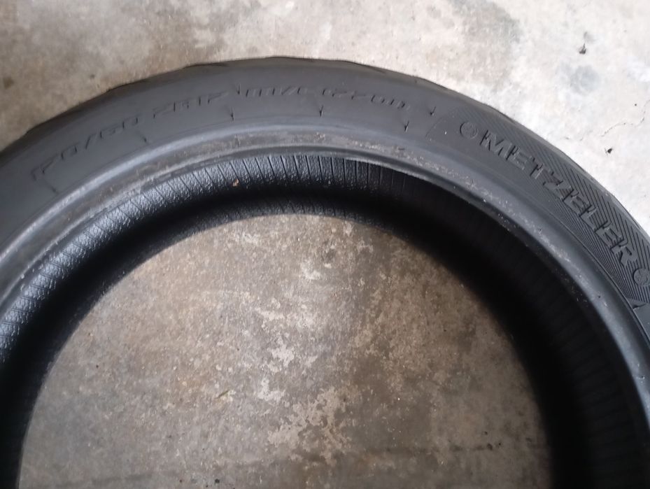 Pneus Metzeler ROADTEC Z8
