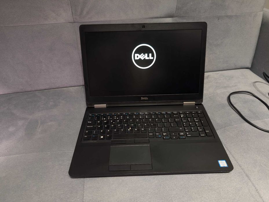 Laptop Dell i7 16GB 512GB