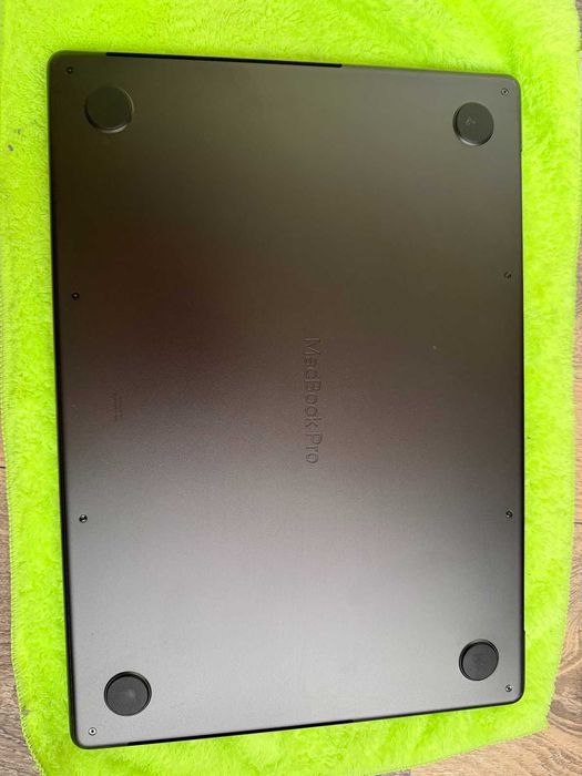 Macbook Pro 14 M4 16/512