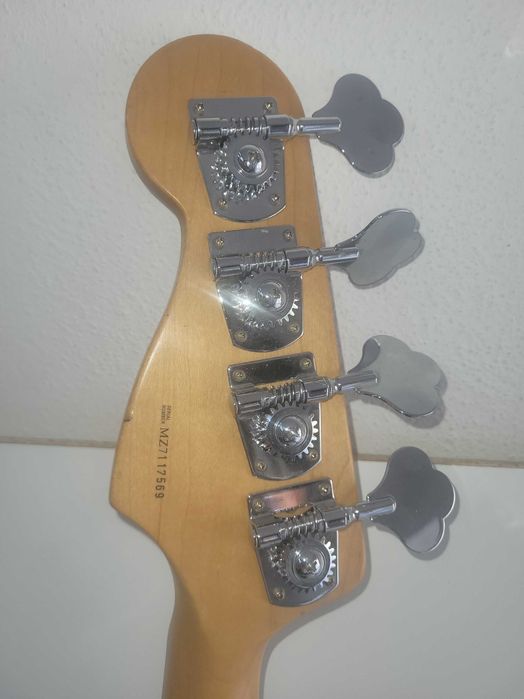 gitara basowa Fender Precision Bass Special