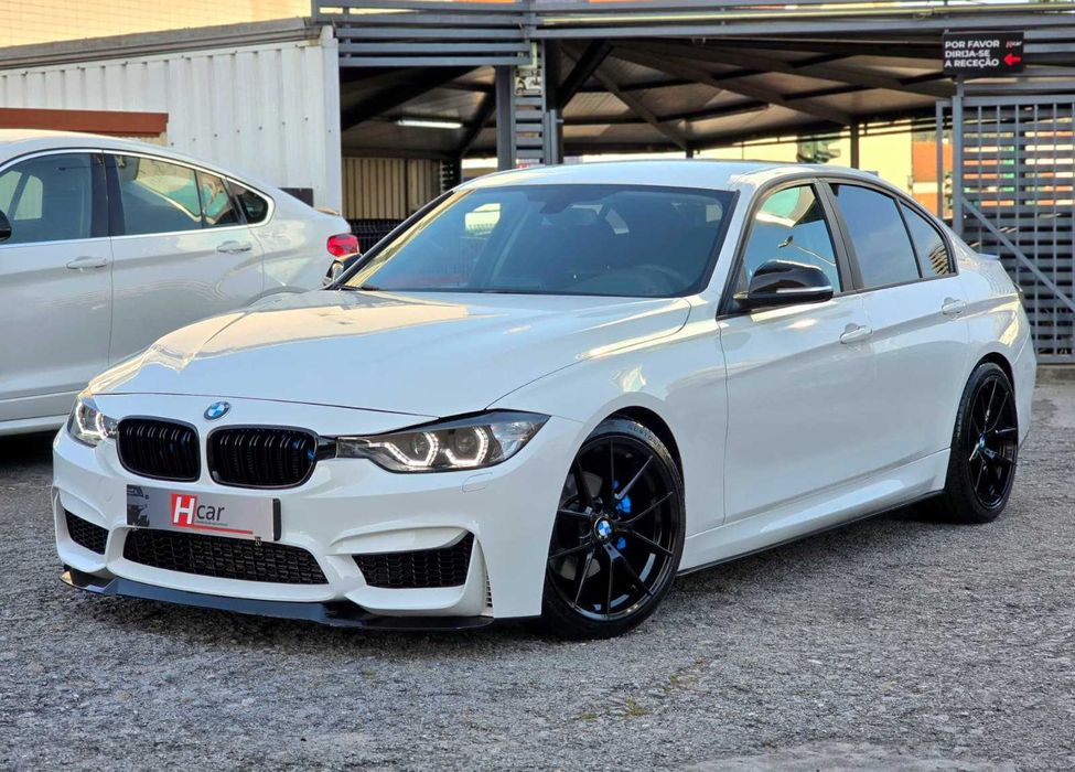BMW 320d F30 Sport 2.0 184Cv (Look M3)
