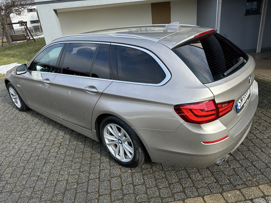 BMW F11 2.0d 2011r  Aktywny tempomat Ledowe zegary