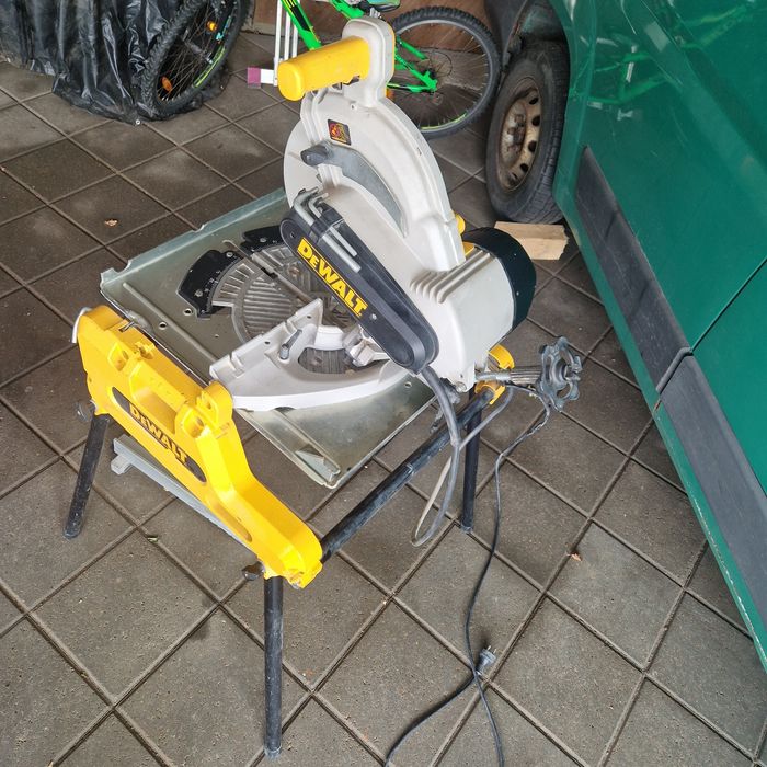 Pila dewalt dw743 ukosnica odwracalna krajzega cyrkulacyjna