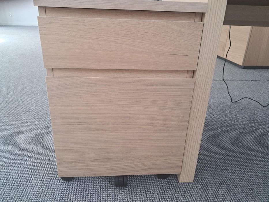 Biurko Ikea malm