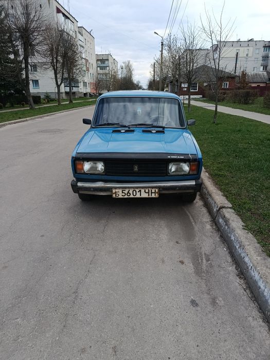 Продам ВАЗ 2105.