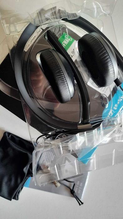 Auscultadores Sennheiser HD 2.30 i