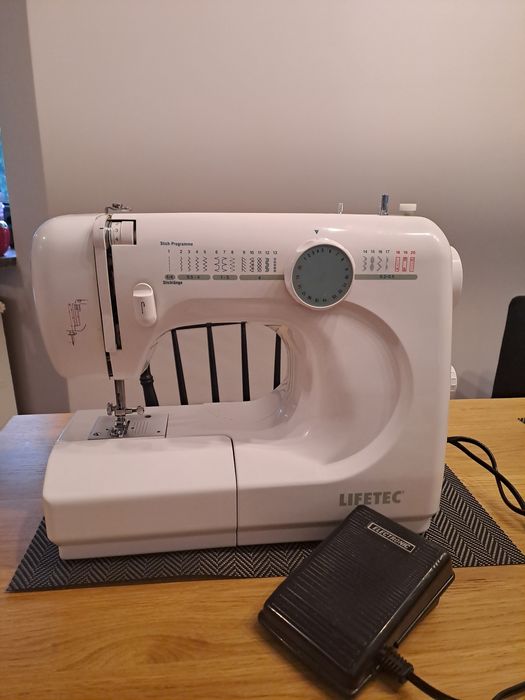 Maszyna do szycia Lifetec