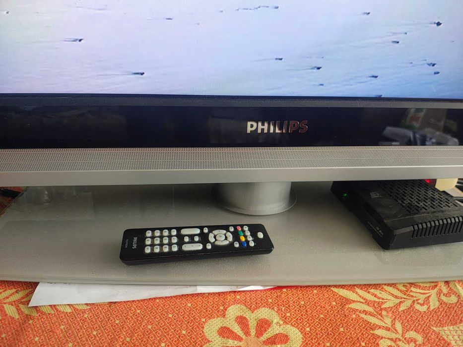 Телевізор  37"  FHD 1920x1080