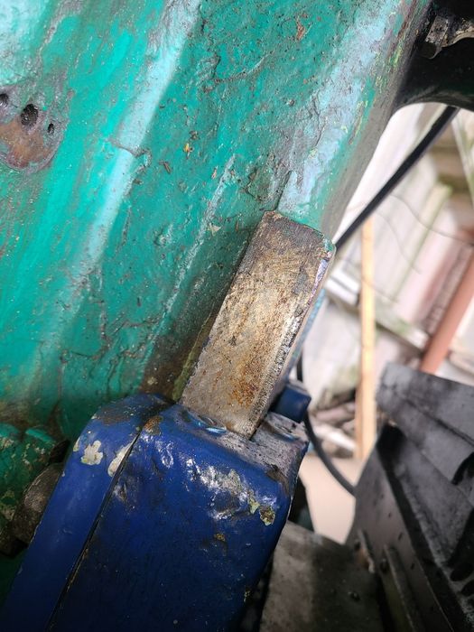 Фрезерний станок