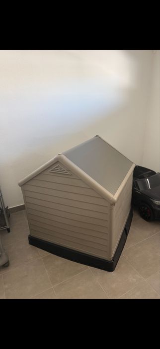 Casota para cães nova