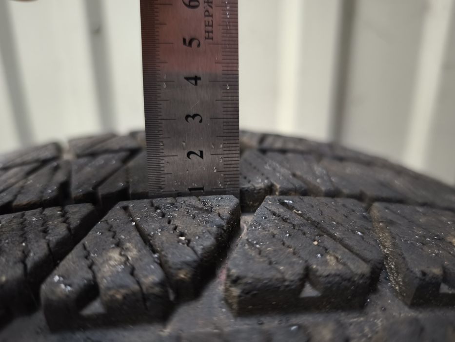 Шини Bridgestone Blizzak DM-V3 265/65 R17