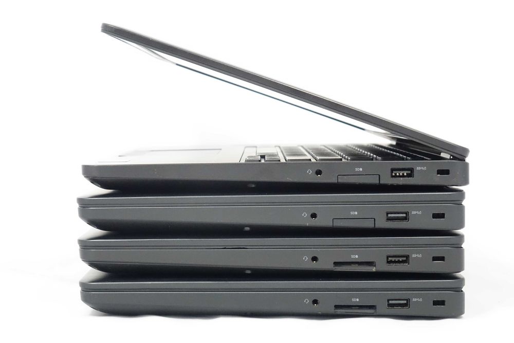 Ноутбук Dell Latitude E5470 i5-6300U 8/256/ 14.0"/ IPS FHD / Intel HD Graphics