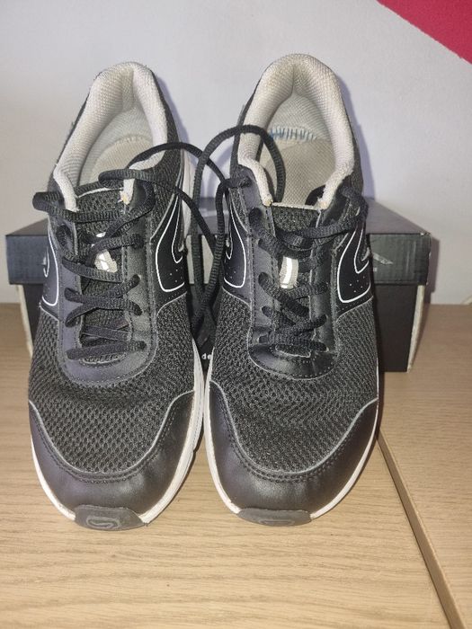 2 pares de Sapatilhas criança