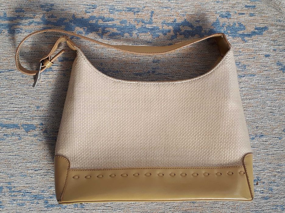 Torebka damska beżowo-kremowa z rączką