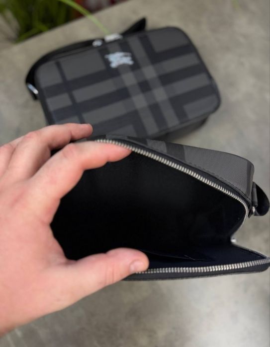 Чоловіча сумка Burberry / Месенджер через плече / Барсетка