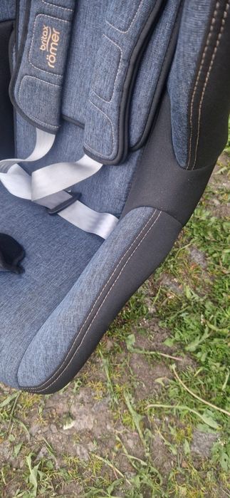Автокрісло Britax-Römer Dualfix i-Size Premium Line  – Стан ідеальний!