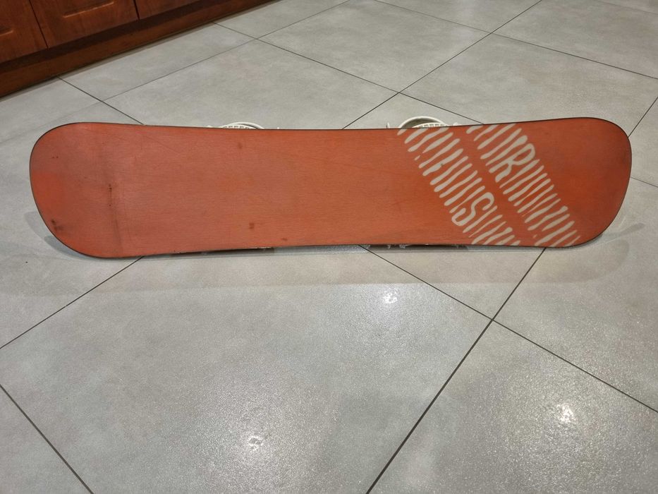 Snowboard dziecięcy 120