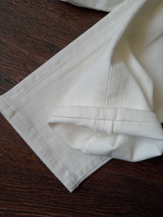 Джинси жіночі Levi's 712 slim size 26