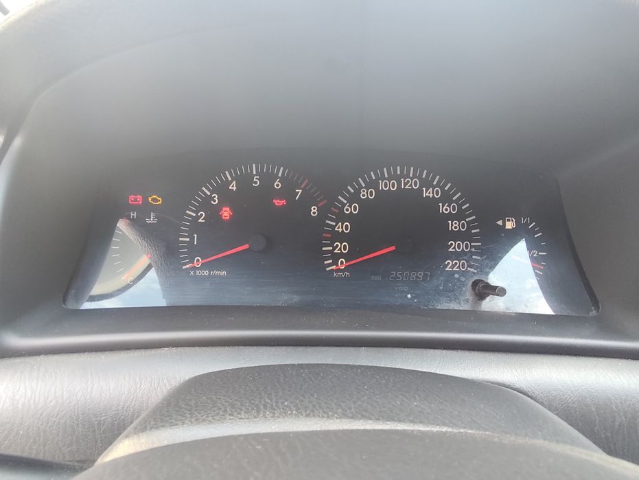 Toyota Corolla E12