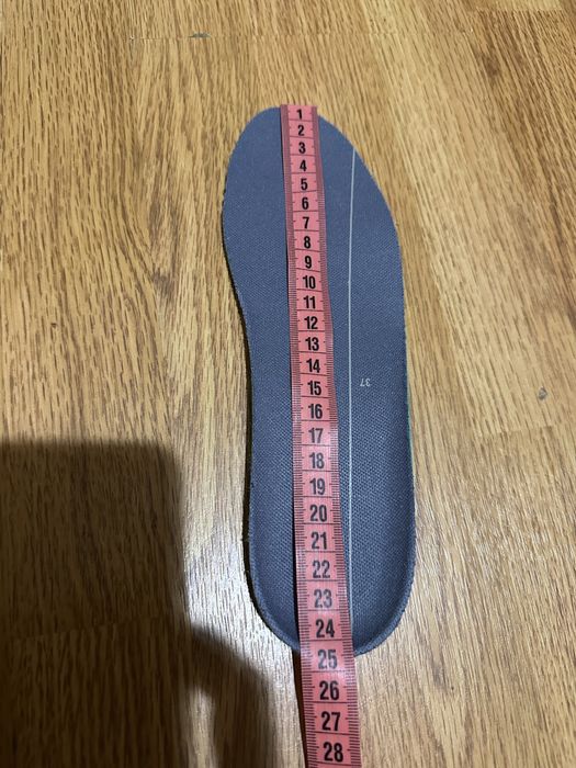 Продам жіночі черевики