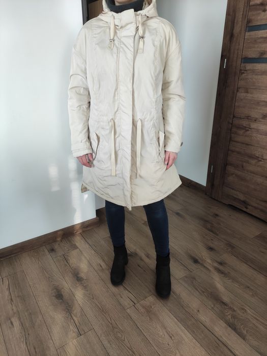 Kurtka kremowa ocieplana 50 5XL Bonprix