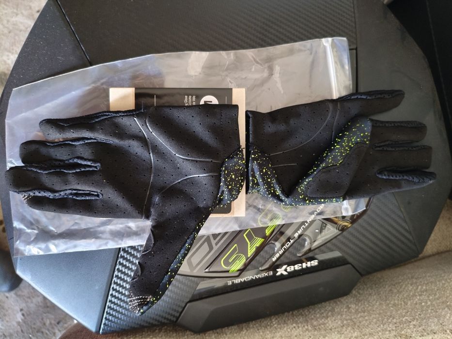 Luvas Giro Trixter M Novas